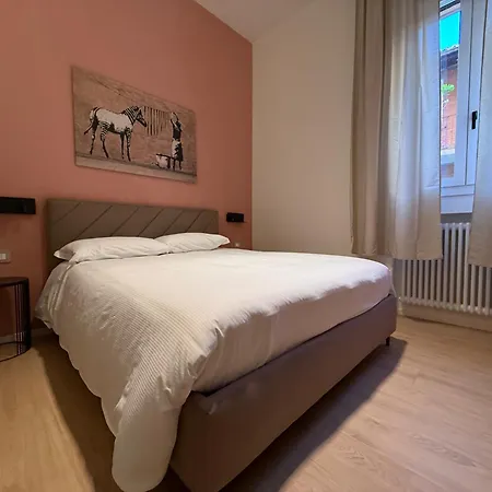 Konukevi Milazzo 13 3*